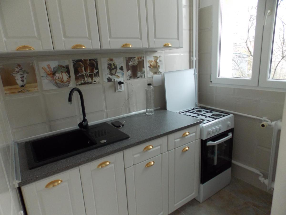 Garsoniera Moderna Apartment Bukares Bagian luar foto